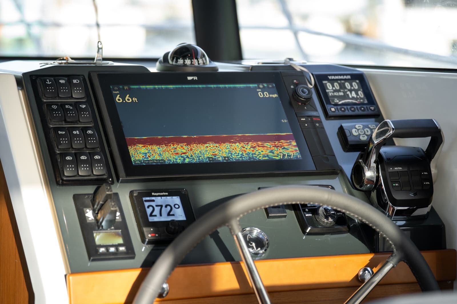 2027 Beneteau Swift Trawler 37 - Photo 4