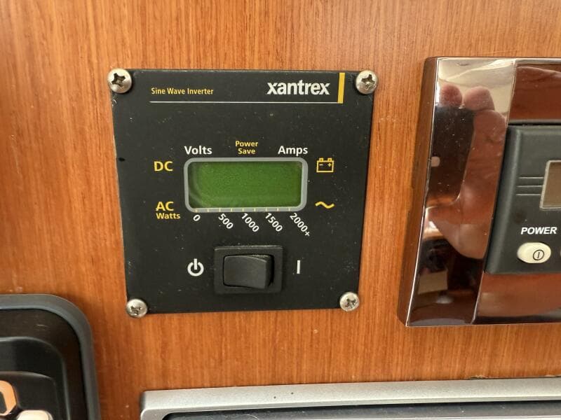 2010 Beneteau Oceanis 43