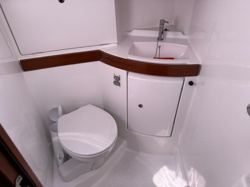 2010 Beneteau Oceanis 43