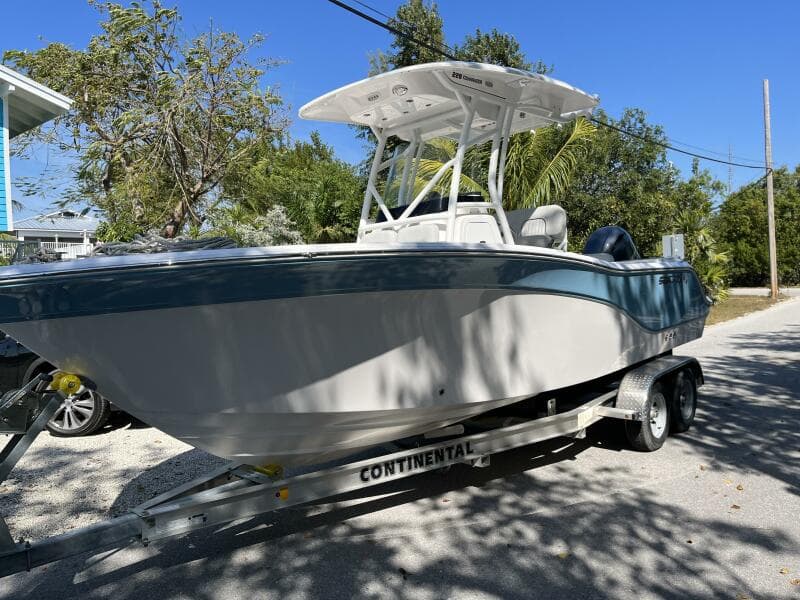 2022 Sea Fox 228 Commander CC