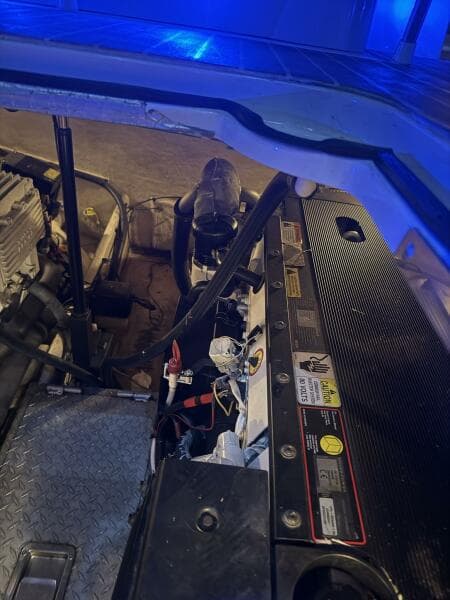 2008 Four Winns 378 Vista