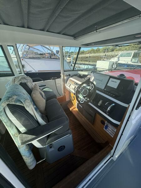 2019 Axopar 28 Cabin