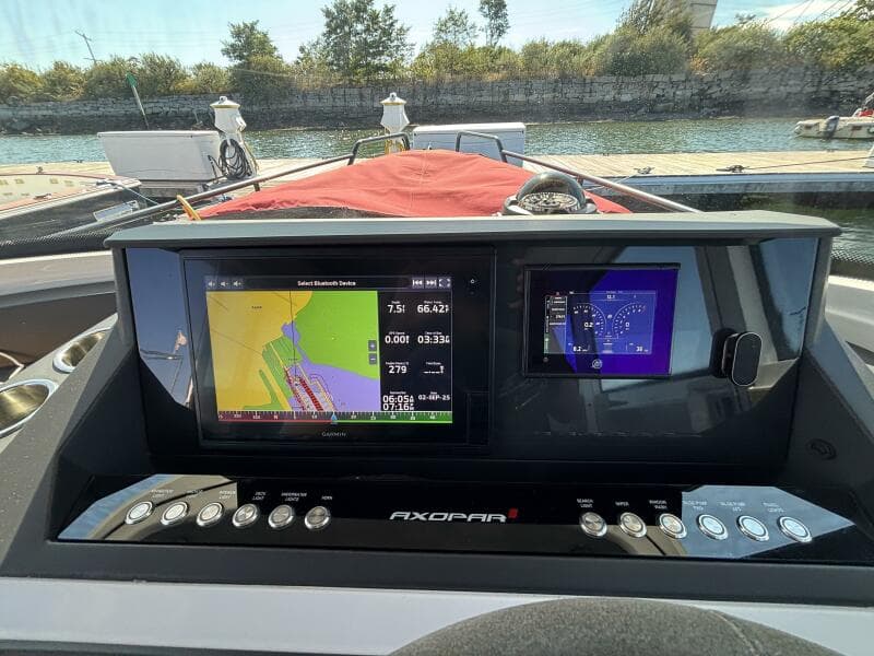 2019 Axopar 28 Cabin