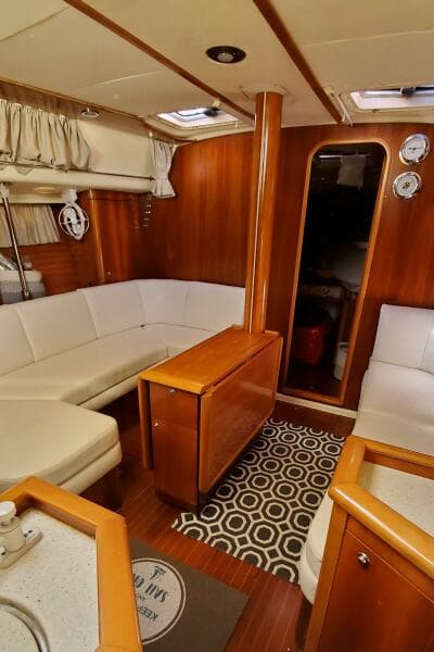 2001 Moody 42 Center Cockpit