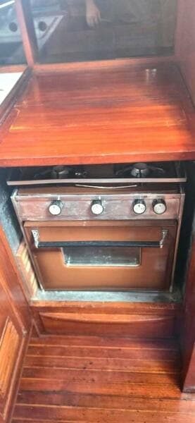 1986 Ta Chiao CT-38 AFT CABIN