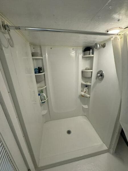 1987 Commercial Monroe