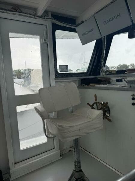 1987 Commercial Monroe