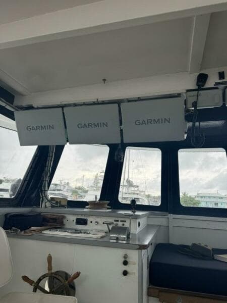 1987 Commercial Monroe