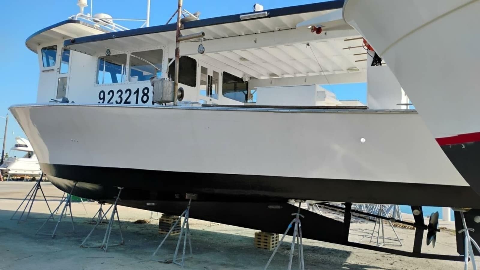1987 Custom 52 Commercial Fishing - Photo 4