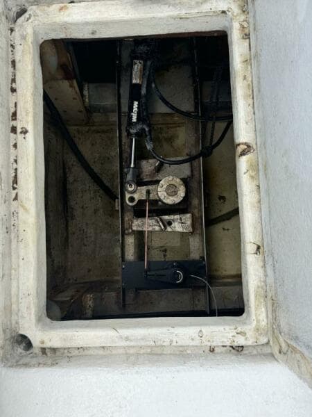 1987 Commercial Monroe