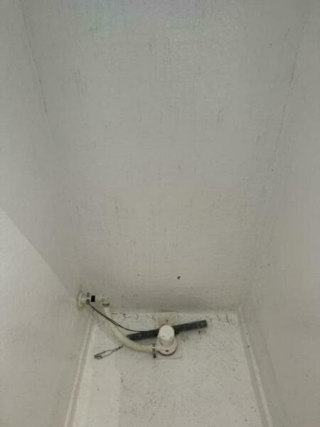 1987 Commercial Monroe