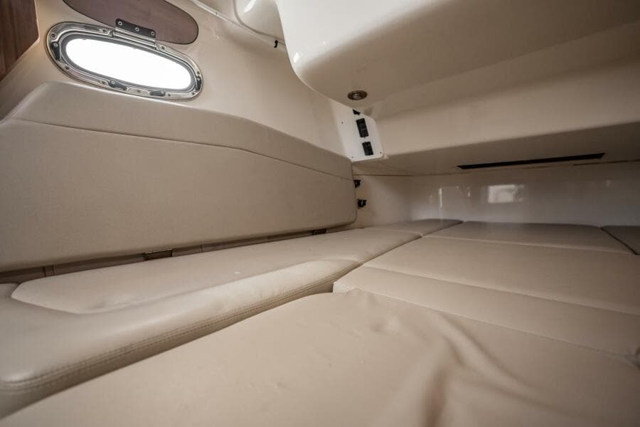 2018 Boston Whaler 380 Outrage