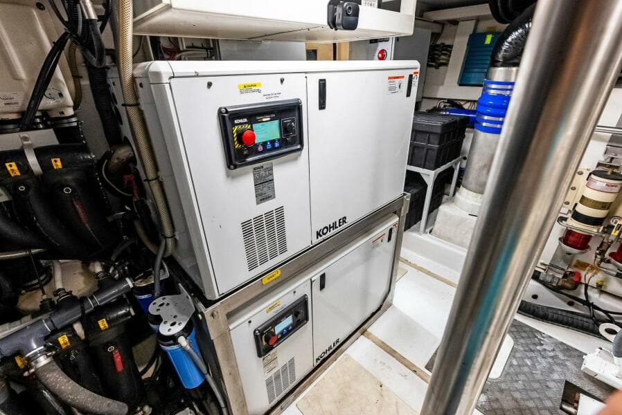 2017 Azimut 72 Flybridge