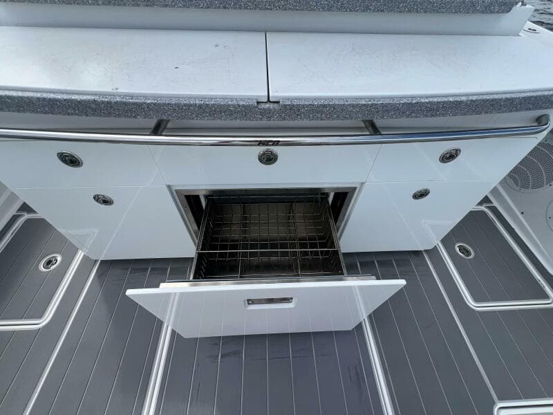 HCB 53 Title Wave - Cockpit