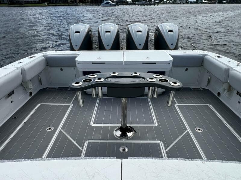 HCB 53 Title Wave - Cockpit