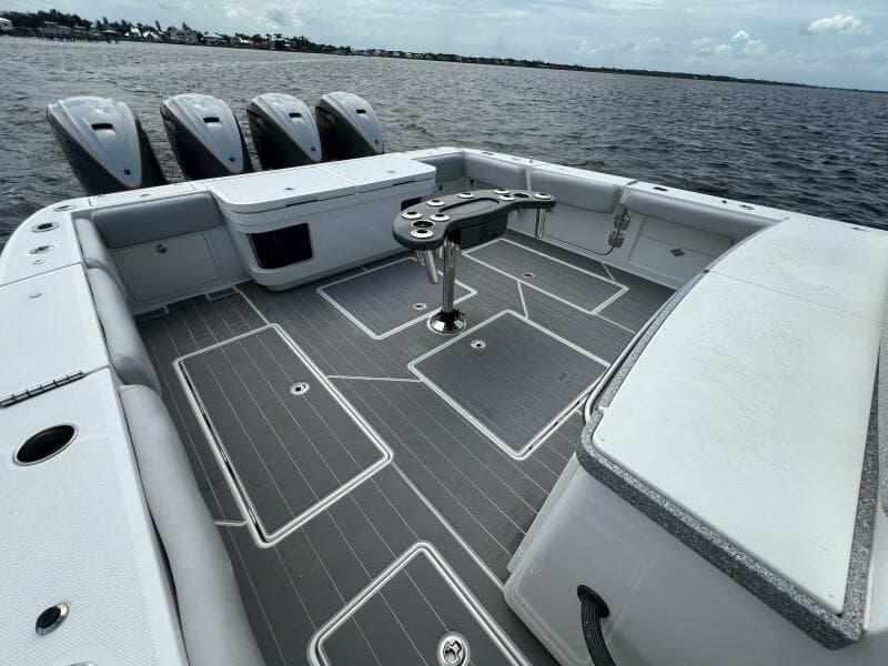 HCB 53 Title Wave - Cockpit