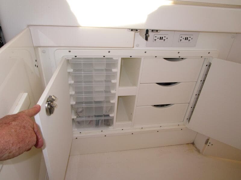 Tackle Center Under Bar