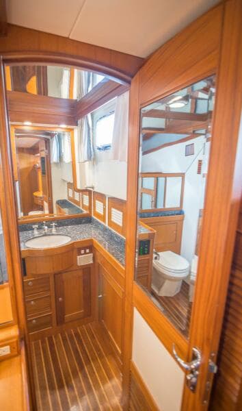 2008 Marlow Explorer 70E