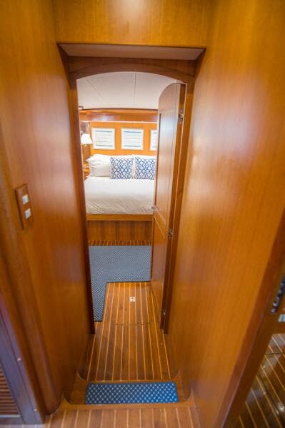 2008 Marlow Explorer 70E