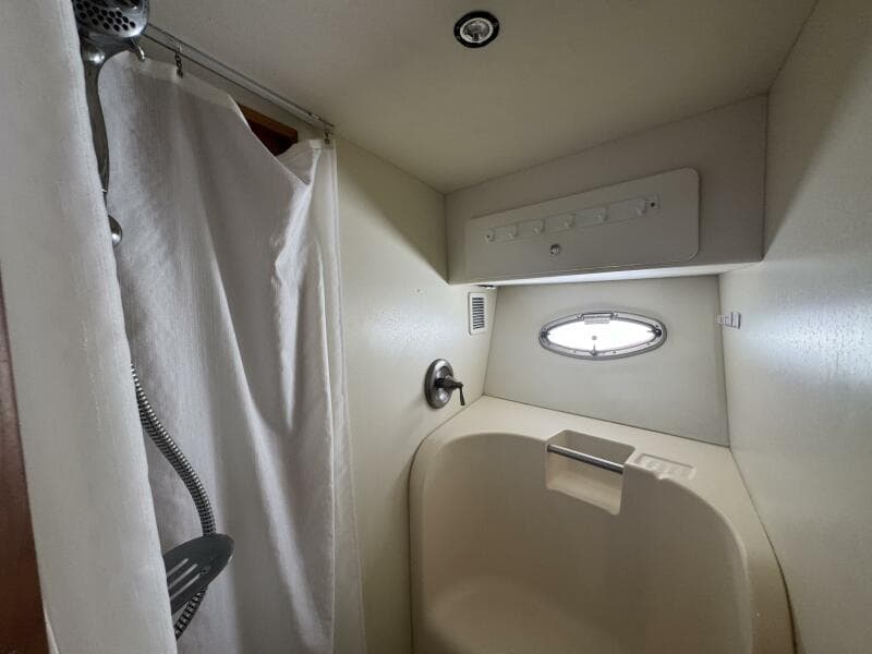 2003 Silverton 42 Convertible