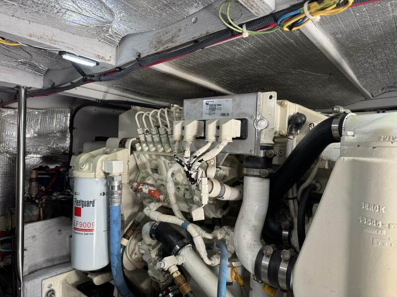 2003 Silverton 42 Convertible