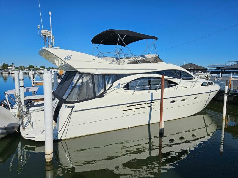 2003 Azimut 46 Motor Yacht