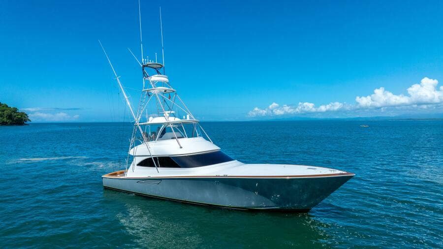 2017 62 Viking Convertible - Offensive