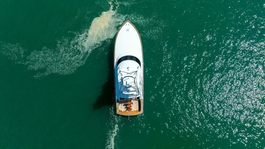 2017 62 Viking Convertible - Offensive