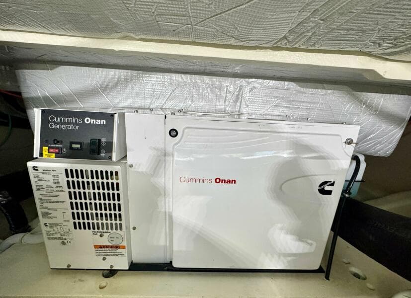 2017 Tiara Yachts 53 Coupe