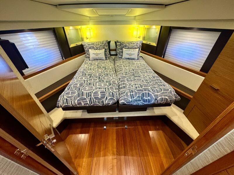 2017 Tiara Yachts 53 Coupe