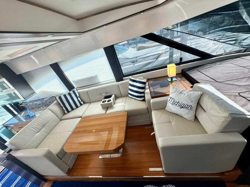 2017 Tiara Yachts 53 Coupe