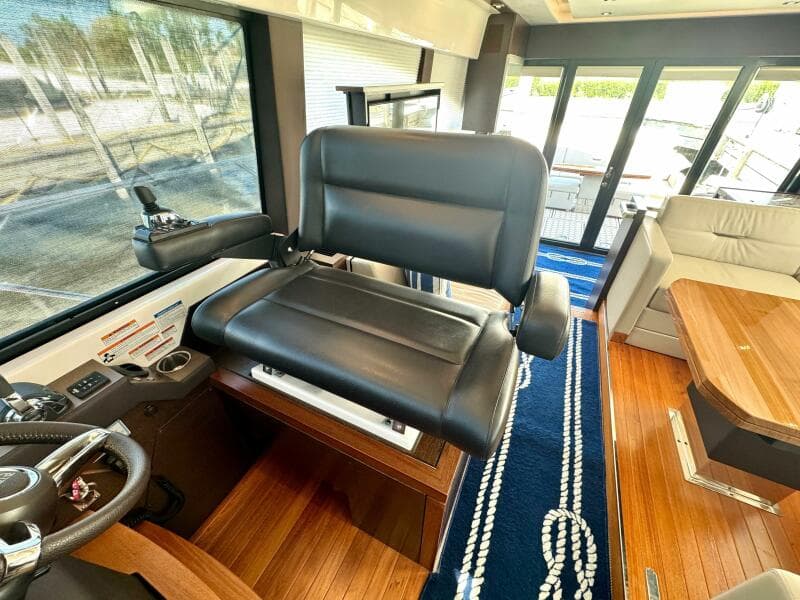 2017 Tiara Yachts 53 Coupe