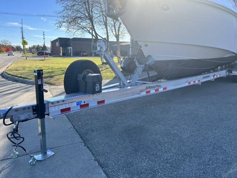 2012 Everglades 350 LX