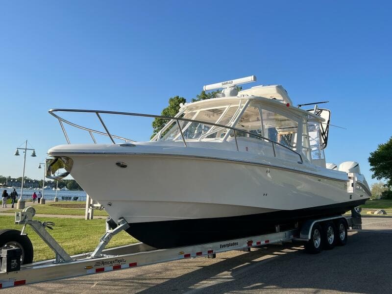 2012 Everglades 350 LX