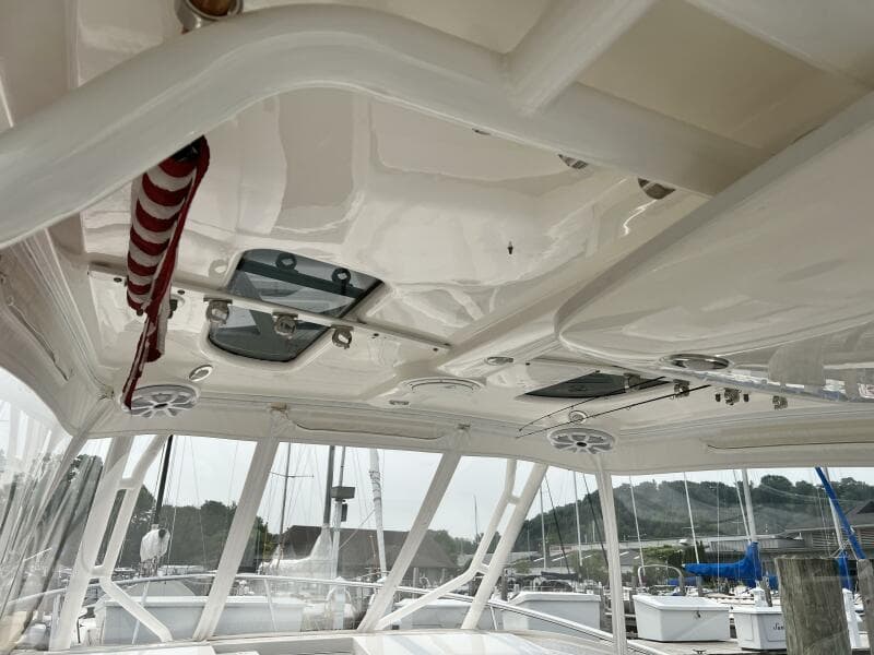 2012 Everglades 350 LX