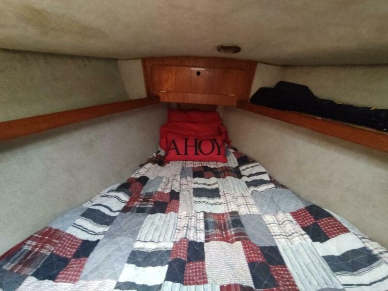 1987 Hunter 37 Legend