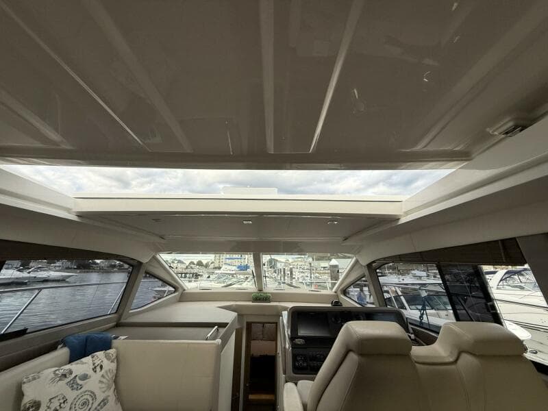 2018 Sea Ray 460 Sundancer