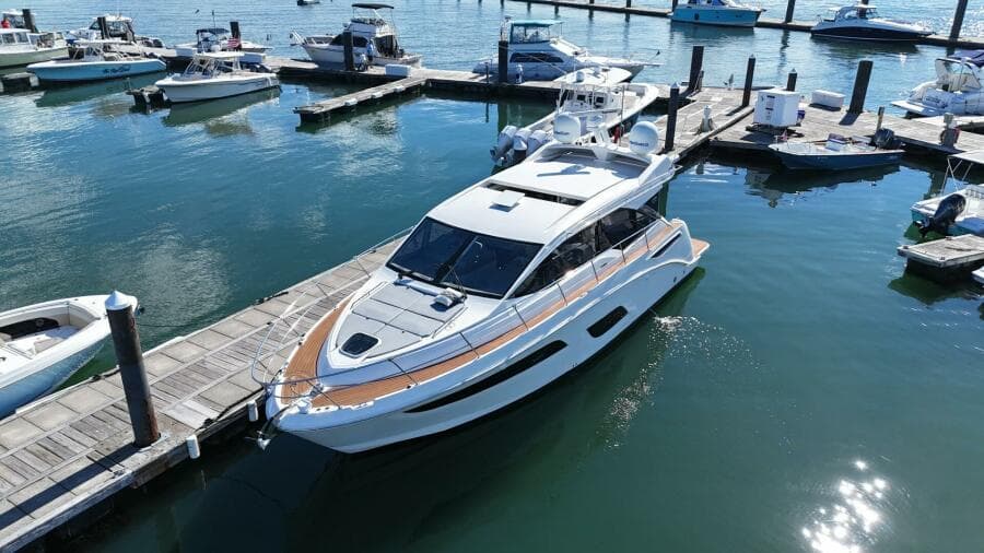 2018 Sea Ray 460 Sundancer