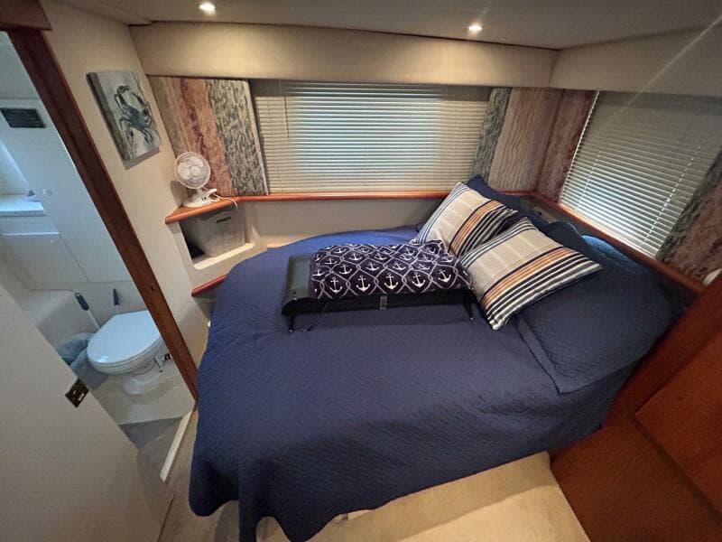 2000 Silverton 352 Motor Yacht