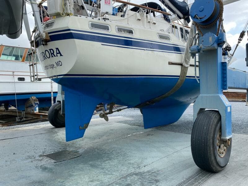 40' Nauticat hauled out2