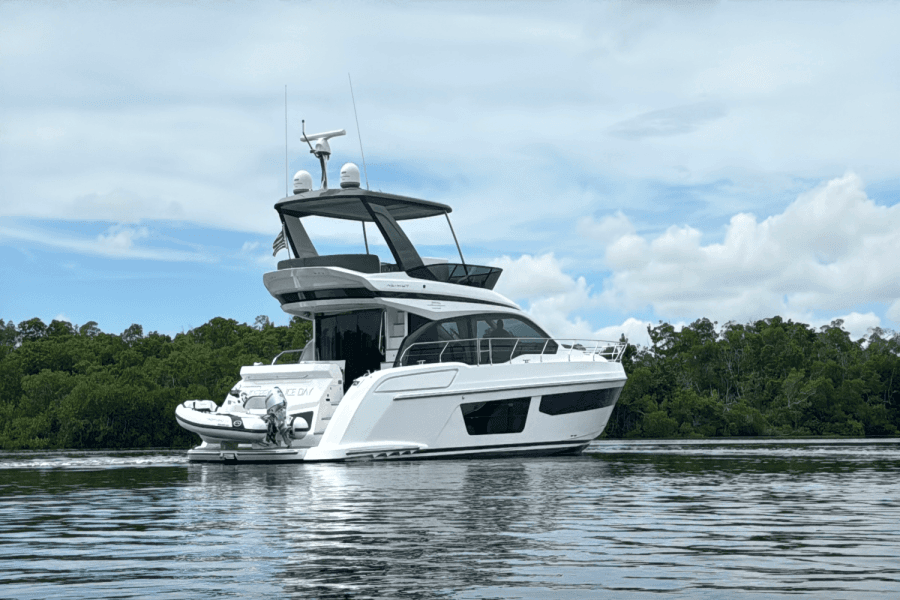2023 Azimut 53 FLY