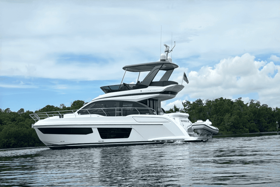 2023 Azimut 53 FLY