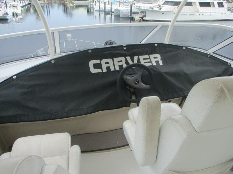 2006 Carver 
