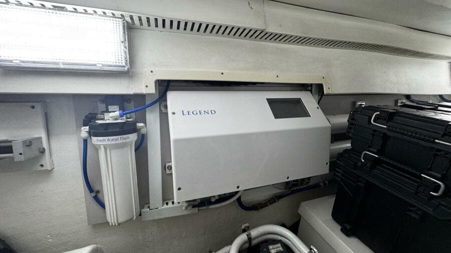 2002 Cavileer 48 Flybridge Sportfisherman