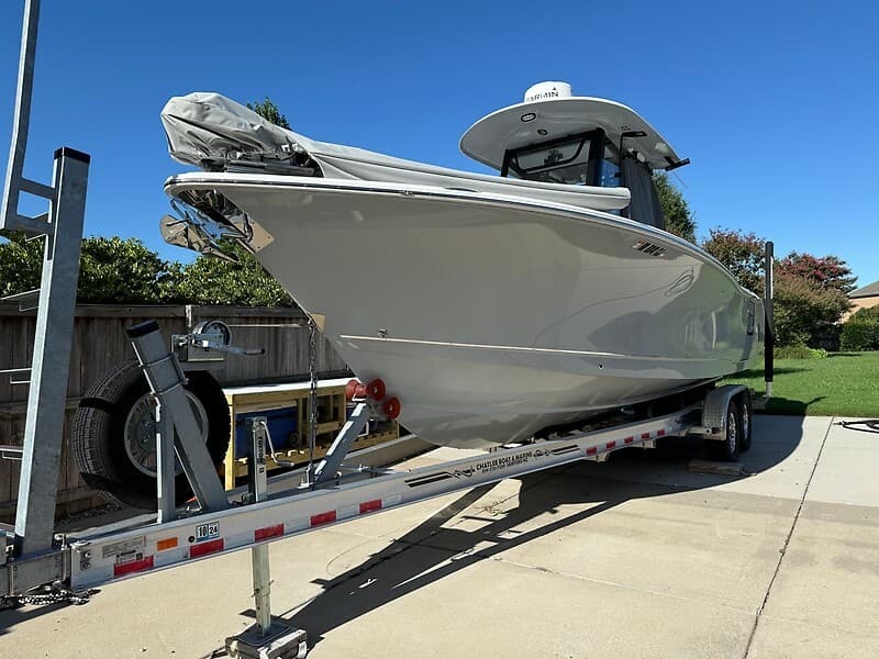2022 Sea Hunt GameFish 27FS