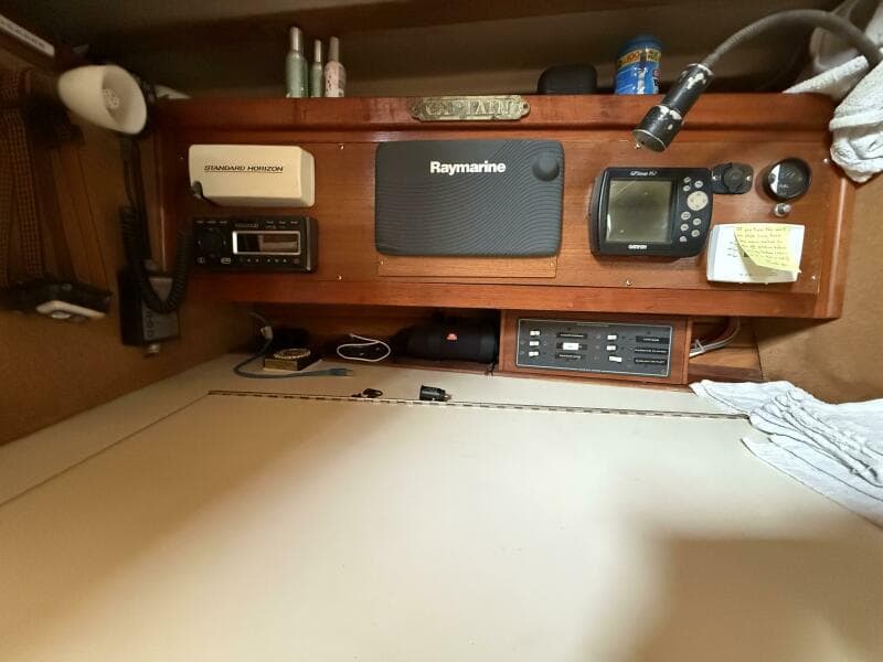 1988 Catalina Morgan 44 Center Cockpit