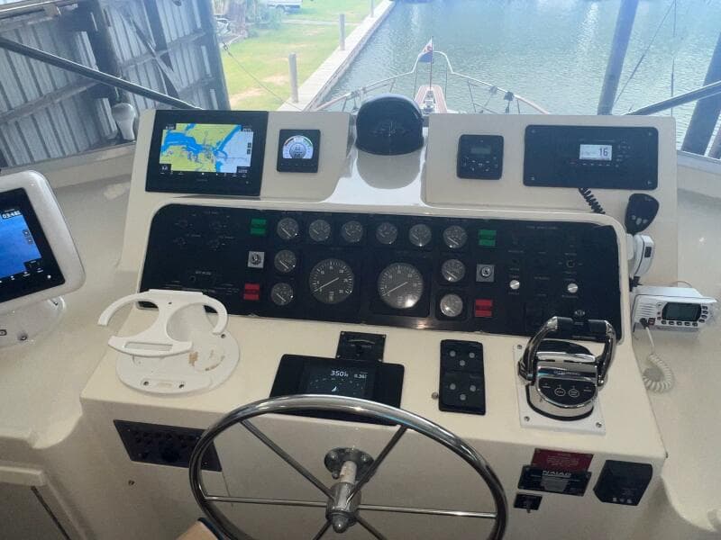 1988 Hatteras Motor Yacht