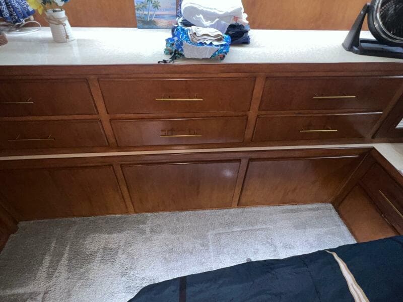 1988 Hatteras Motor Yacht