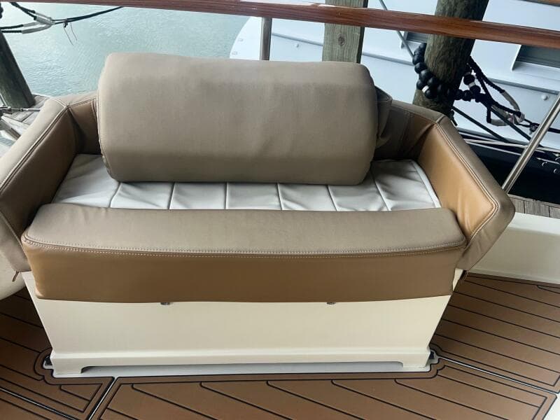 1988 Hatteras Motor Yacht