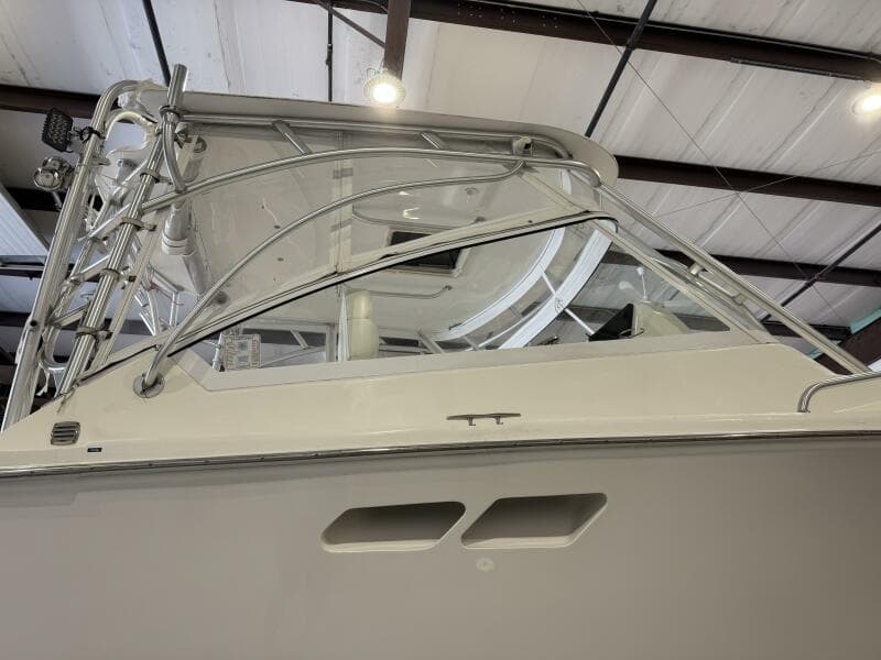 2011 Luhrs 30 Open